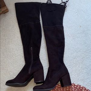 Over the knee Suede boots